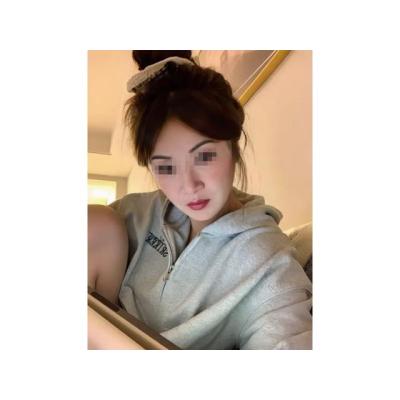 CHICA ASIATICA INDEPENDIENTE NUEVA EN USERA