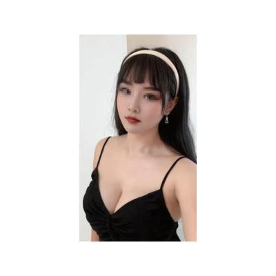CHICA ASIATICA INDEPENDIENTE NUEVA EN USERA