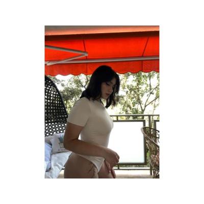 ISA BONITA Y VICIOSA DE TU ZONA, VEN A VERME