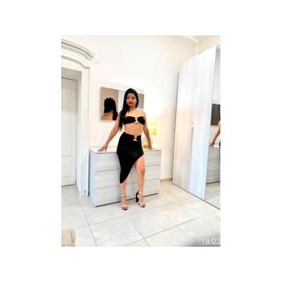 Isabella jovencita muy sensual y adictiva