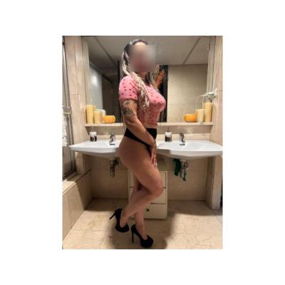 CLARA MAMASITA DE 45 AÑOS TETONA CULONA