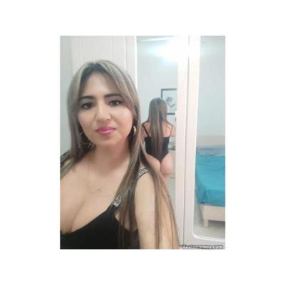 MASAJISTA PROFESIONAL, RUBIA