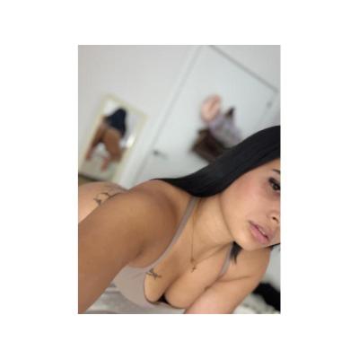 VOLUPTUOSA QUIERE FIESTA Y MUCHO SEXXX