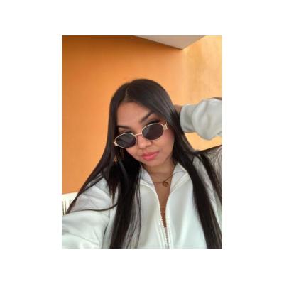 TODA UNA BOMBA DE SENSUALIDAD