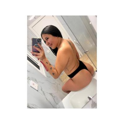 VEN Y COME DOS RICOS COÑOS MOJADOS