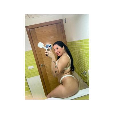 QUIERO MUCHA LUJURIA