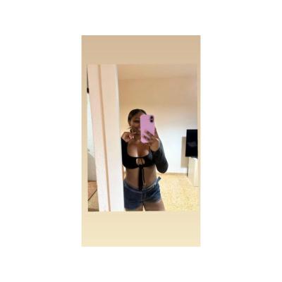 HERMOSA MORENA PLACENTERA