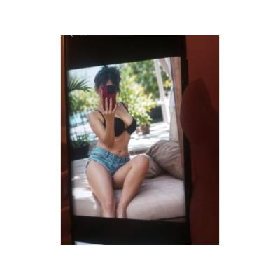 LIA COLOMBIANA JUGUETONA