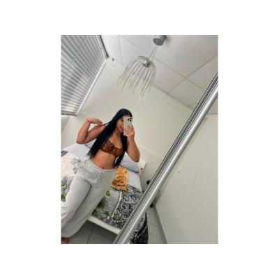 SARA MAMASITA JOVENCITA DE 20 AÑITOS