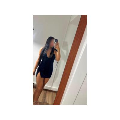 SUPER SEXI Y CARIÑOSA