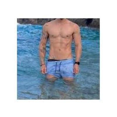 HOLA CHICAS YO CHICO POLLON PARA TODAS