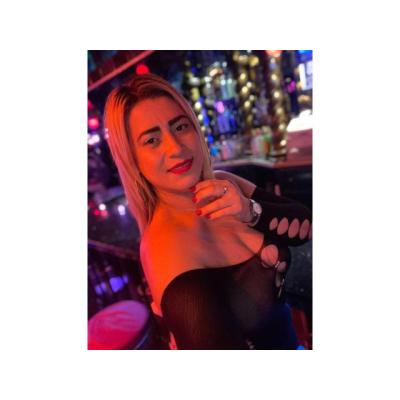 ANA LATINA LA MAMÁ DE LAS DISPONIBLE 24 HORAS