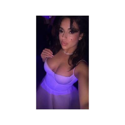 EXÓTICA DULCE COMO LA MIEL ITALIANA