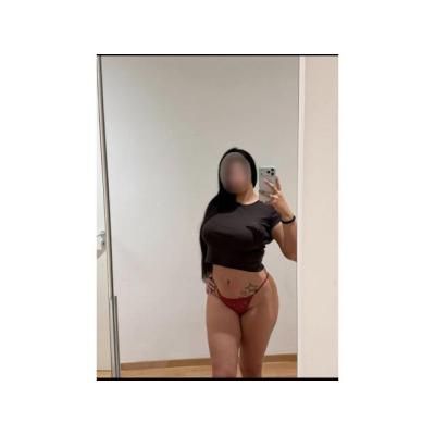 CULONA Y CALIENTE , MUJER DIVINA COMPLACIENTE