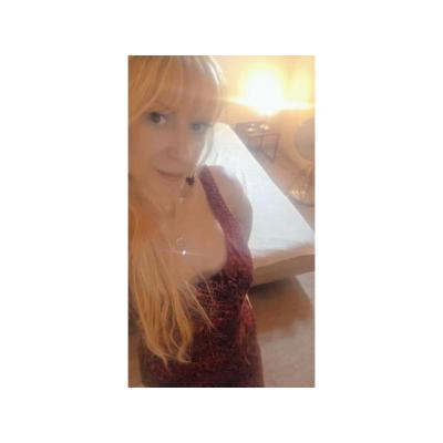DESIRÉ RUBIA ESPAÑOLA 24H CONTIGO