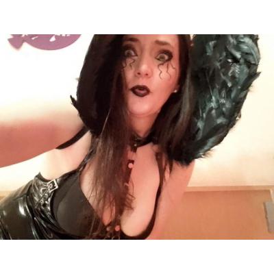 LUCIA T DE ARDOZ . NOS DIVERTTMOS JUNTOS?