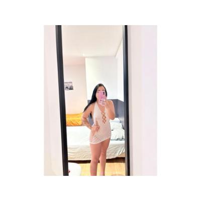 YENI SEXY FOGOSA FIESTERA CHIQUILLA