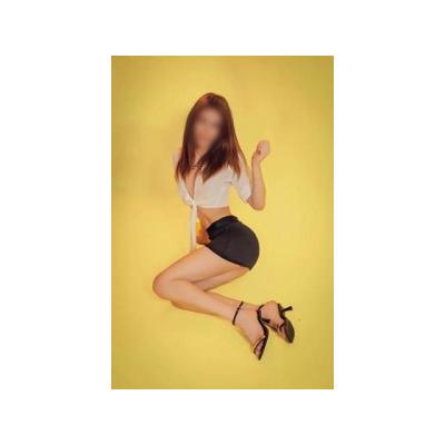 SAMARA TU FRANCESITA HAMBRIENTA DE POLLA