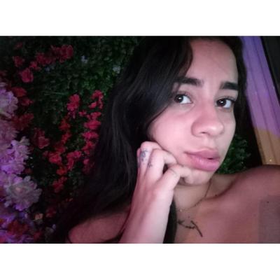 JAZMIN  HAGO VIDEOLLAMADAS POR WHATSAPP