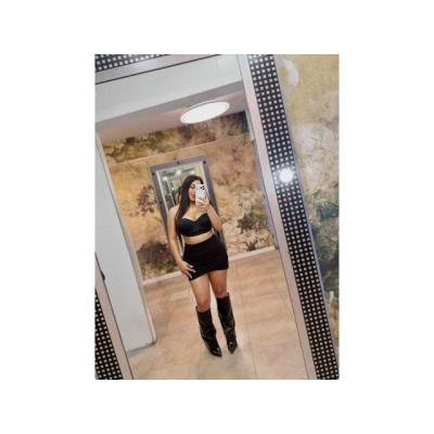 -JOVENCITA FIESTERA MORBOSA SALIDAS
