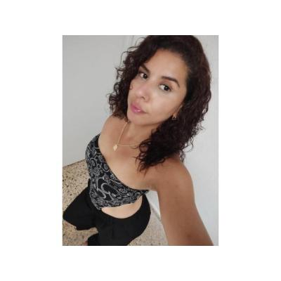 Manuela Nena un cuerpo moldeado 24hrs