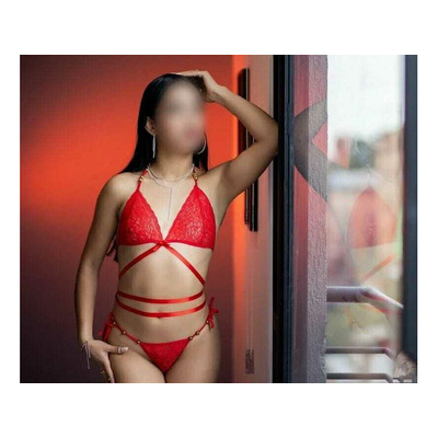 FLACA DE MENTE ABIERTA DISPUESTA A TODO