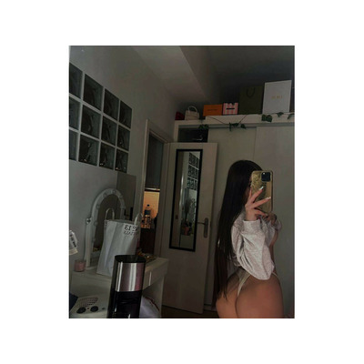 18 AÑOS EDUCADA Y CARISMATICA