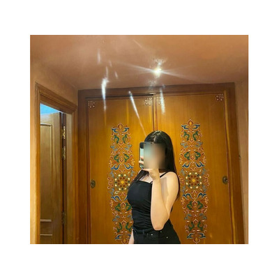 UNA BUENA CONVERSADORA Y MUY SIMPATICA