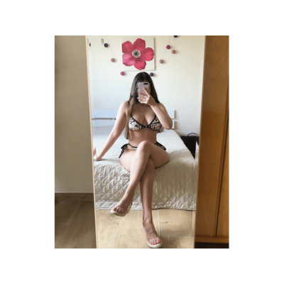 KATY. . LA REINA DE LA FANTASIA