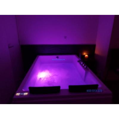 AquaMasaje en Jacuzzi Carrer d' Aribau 124
