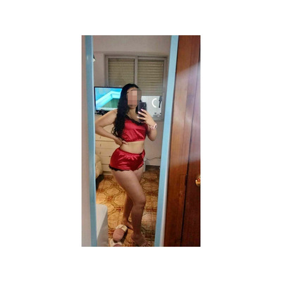 LINA QUEDATE ENTRE MIS PIERNAS