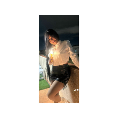 COLOMBIANA EXPERTA EN MASAJES