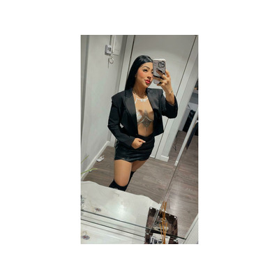 JOVEN COLOMBIANA CON GANAS DE HACER AMIGOS