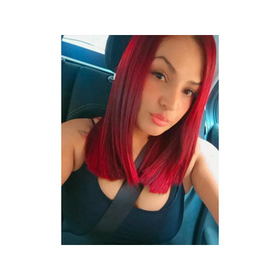 UNA CHICA GUAPA Y DIVERTIDA. . .