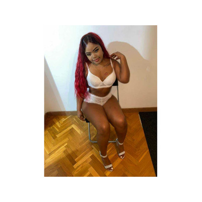 HERMOSA, PIEL MORENA LLENA DE FUEGO