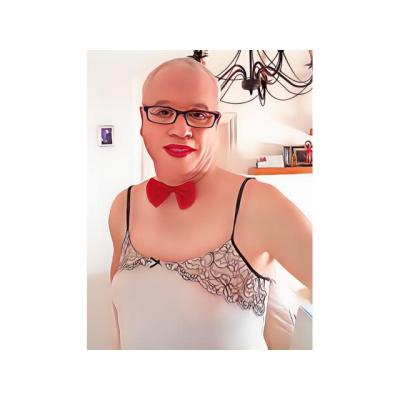 QUIERES PASARLO BIEN CONMIGO