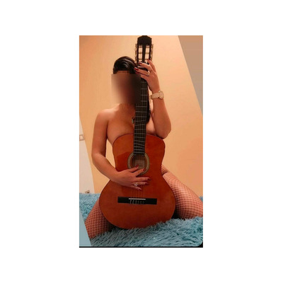 Una morenaza carismática simpática