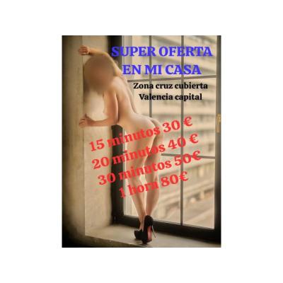 AMIGAS DISPUESTAS A TODO. . . 24 HORAS.