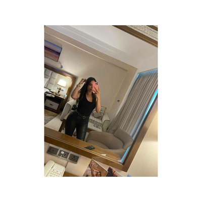 ven y disfrutemos del placer.