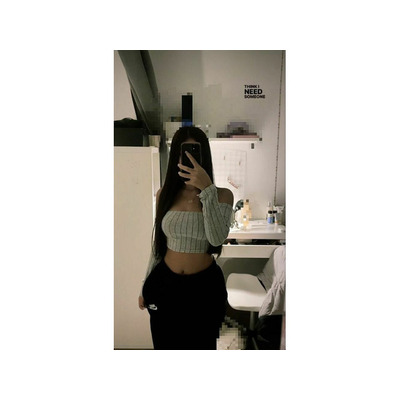 VEN ATREVETE Y DEVORA MI CUERPO ENTERITO. . Y