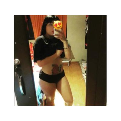 ARDIENTE Y EXHUBERANTE, LATINA