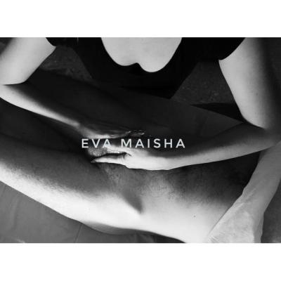 Eva Maisha 14 años experiencia