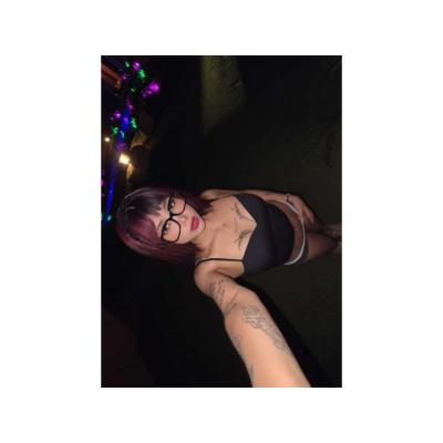 GABRIELA  CON GANAS DE JUGAR