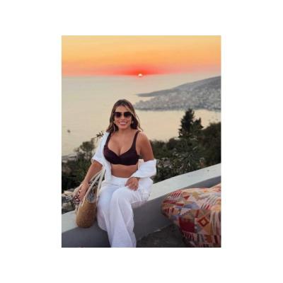 ANTONELLA CON GANAS DE CONOCERTE