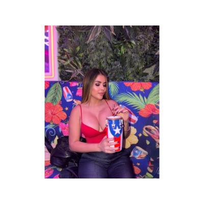 ANTONELLA CON GANAS DE CONOCERTE