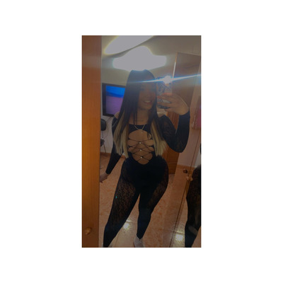 Dulce hermosa joven Venezolana, salidas