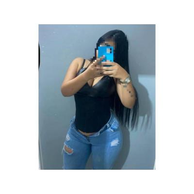 HERMOSA  NATURAL JOVENCITA . . . SALIDAS