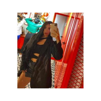 SOFIA CON CURVAS UNICAS . . . SALIDAS