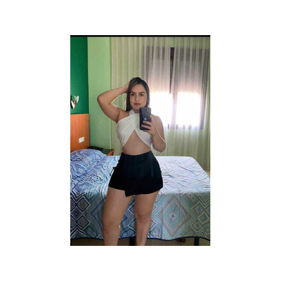 JOVENCITA DIVERTIDA Y APASIONADA. . SALIDAS