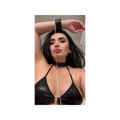 VEN Y NOS CORREMOS JUNTOS